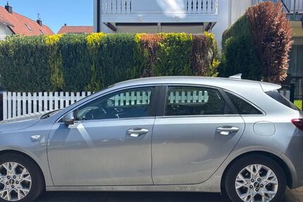 Kia ceed / Ceed 44.000 km 21.400 &euro; Augsburg 86154