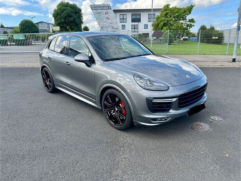 Cayenne