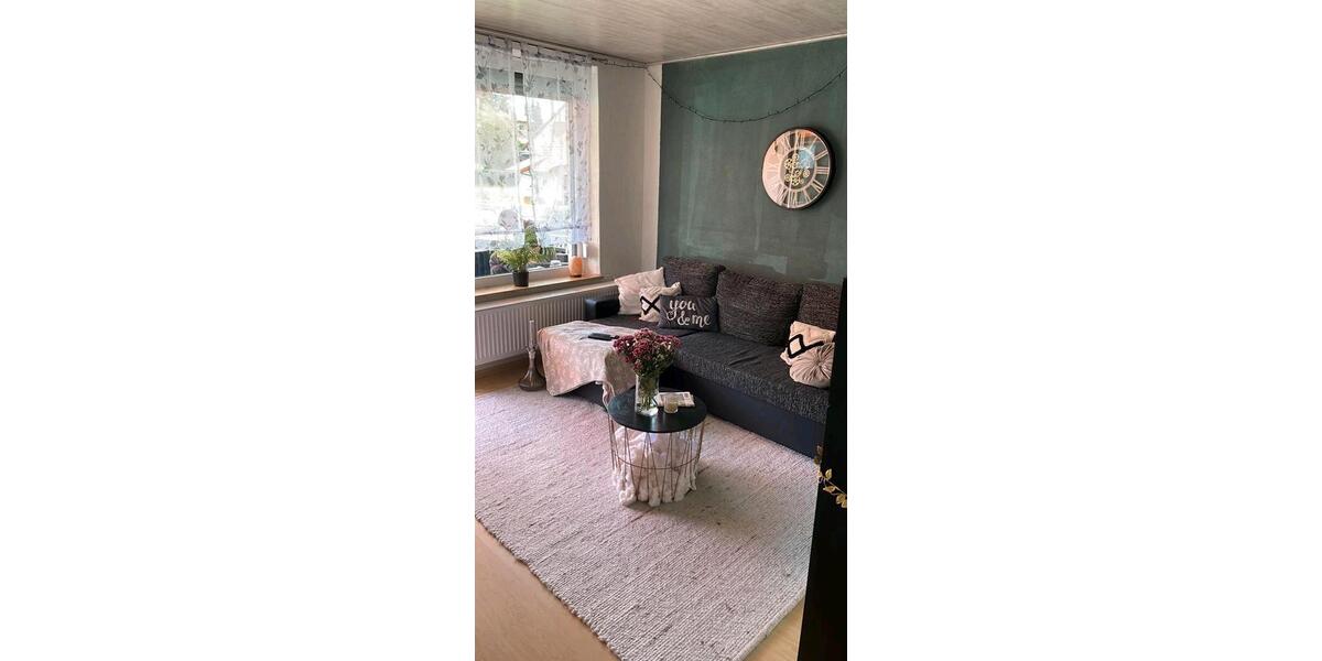 Hochparterre Waldershof - 3 Zimmer, 68 m&sup2;, 109.000&euro; | Angebot:26415825