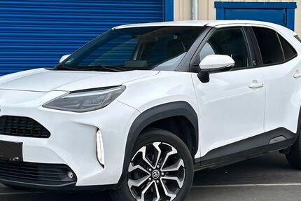 Toyota Yaris Cross 273.000 km 15.600 &euro; Minden 32423