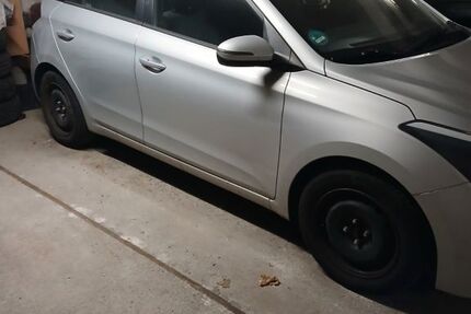 Hyundai i20 50.300 km 8.500 &euro; Balingen 72336
