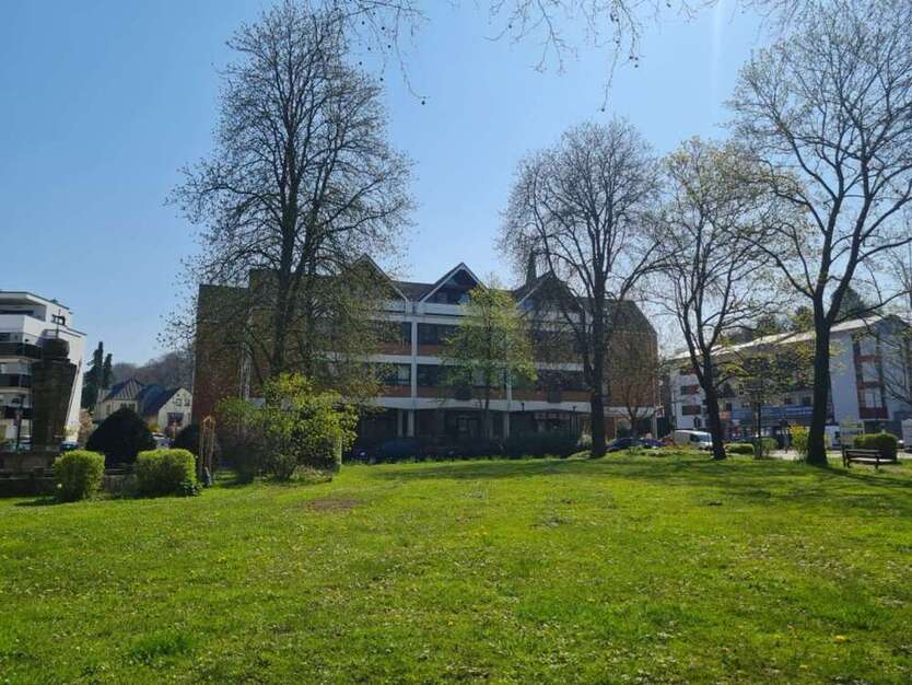 Wohnung zum Kaufen in Porta Westfalica 97.000 € 50.43 m²