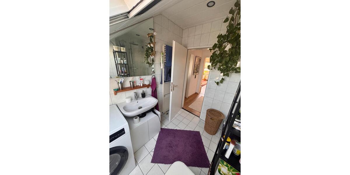Dachgeschoßwohnung Lehre - 2 Zimmer, 75 m&sup2;, 730&euro; | Angebot:26330383