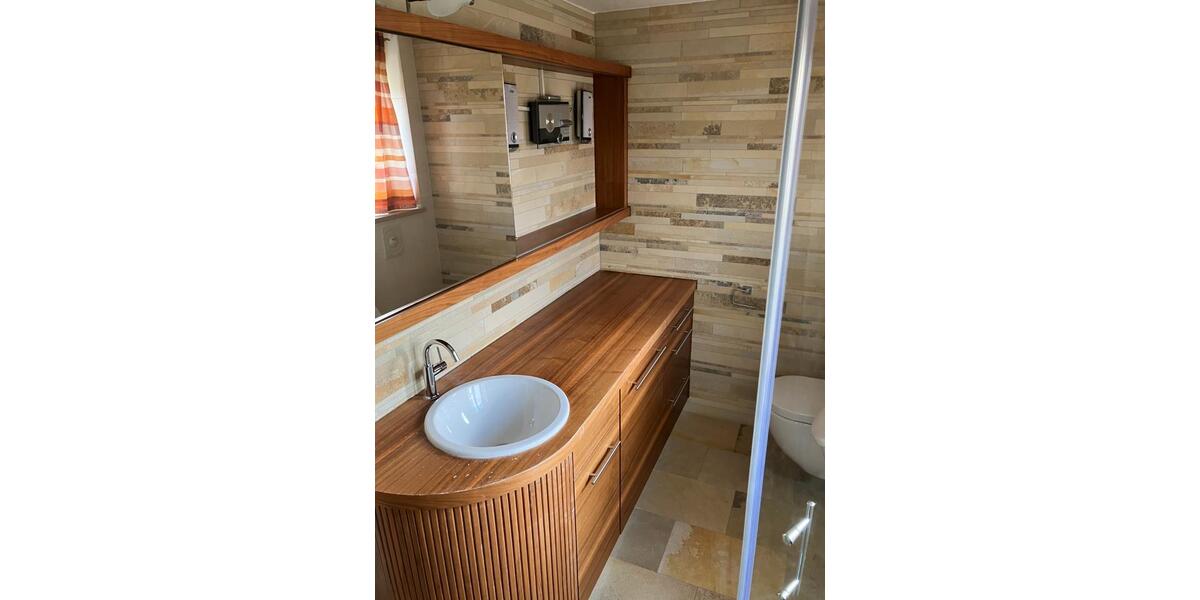 Etagenwohnung Ruhstorf an der Rott - 8 Zimmer, 150 m&sup2;, 1.050&euro; | Angebot:24774975