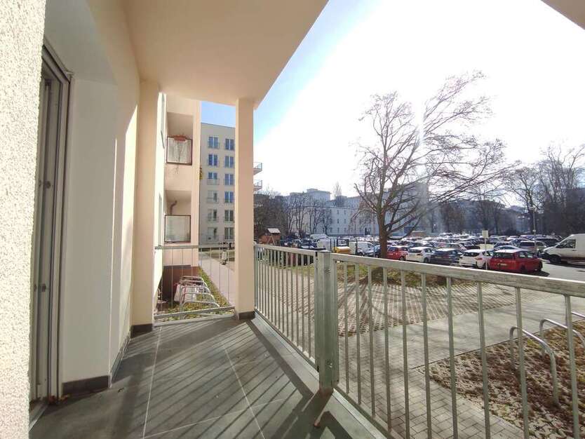 Wohnung zum Kaufen in Berlin 399.000 € 69.95 m²