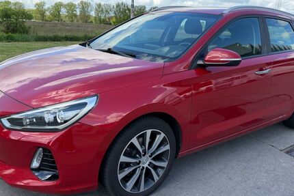 Hyundai i30 142.000 km 9.600 &euro; Rietheim-Weilheim 78604