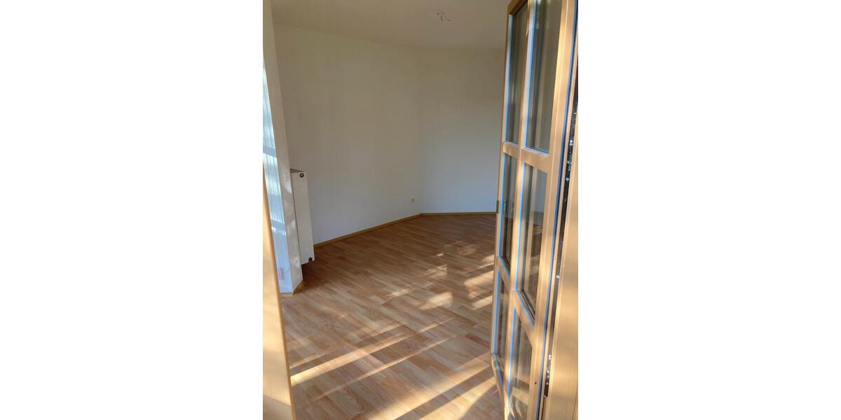 Etagenwohnung Rötz - 2 Zimmer, 50 m&sup2;, 76.000&euro; | Angebot:26261844