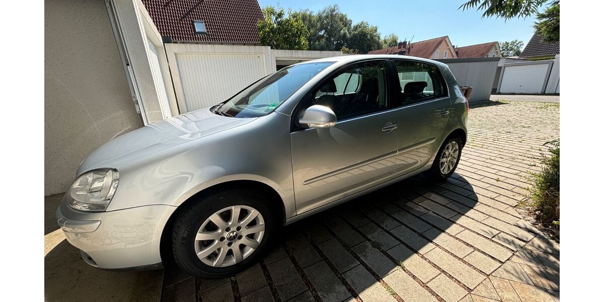 VW Golf 167.000 km 4.350 € Neustadt an der Donau 93333