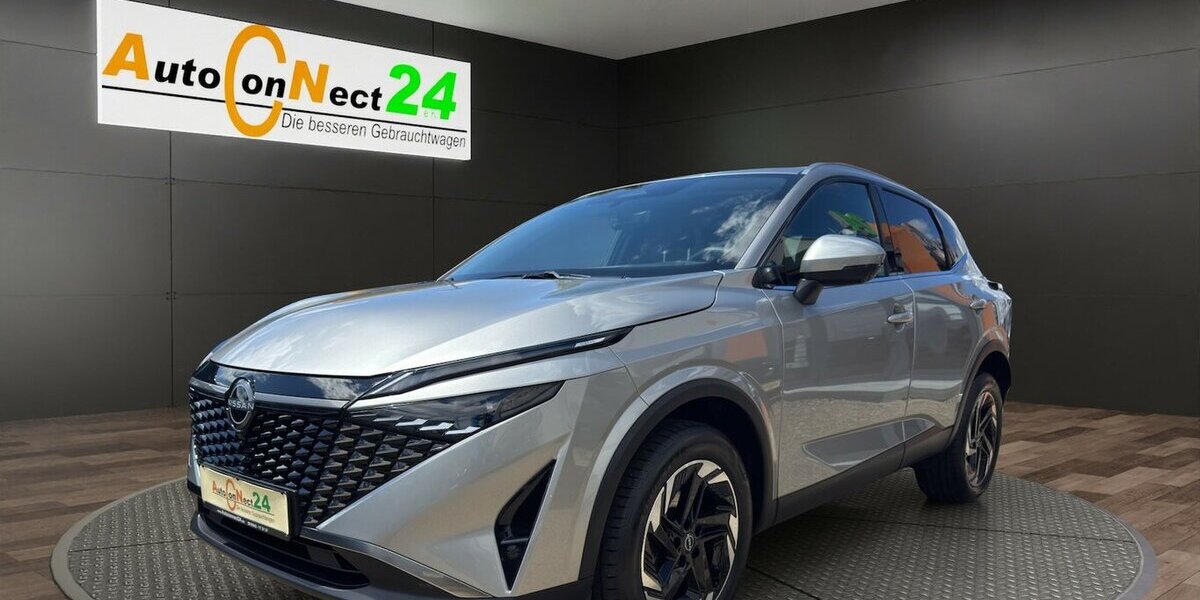 Nissan Qashqai N-Connecta XTronic *Navi/LED/Kamera360/PDC 17.303 km 25.690 &euro; Bamberg 96052