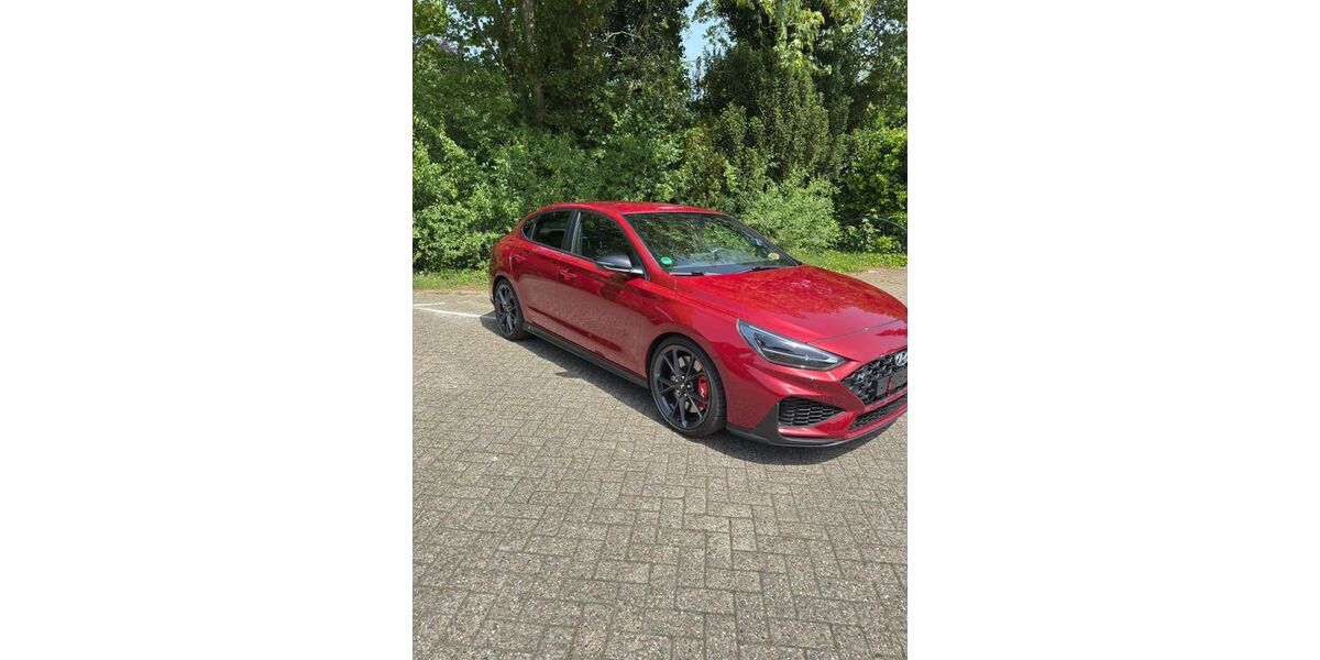 Hyundai i30 16.000 km 36.900 &euro; Leer 26789