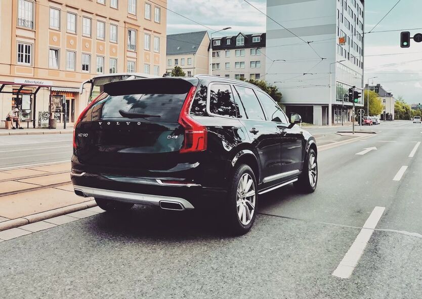 Volvo XC90 227.000 km 21.990 € Plauen 08523