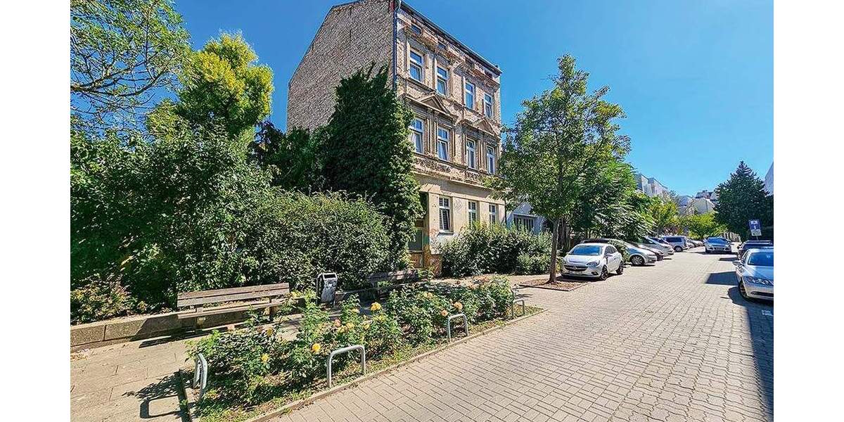 Mehrfamilienhaus mit Seitenflügel und Hinterhaus zimmer