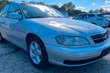 Opel Omega 61.000 km 1.800 &euro; HENSTEDT-ULZBURG 24558