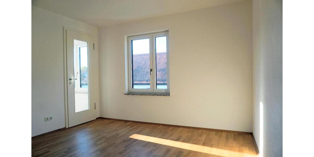 Etagenwohnung Grafing bei München - 2 Zimmer, 63 m&sup2;, 1.400&euro; | Angebot:24905444