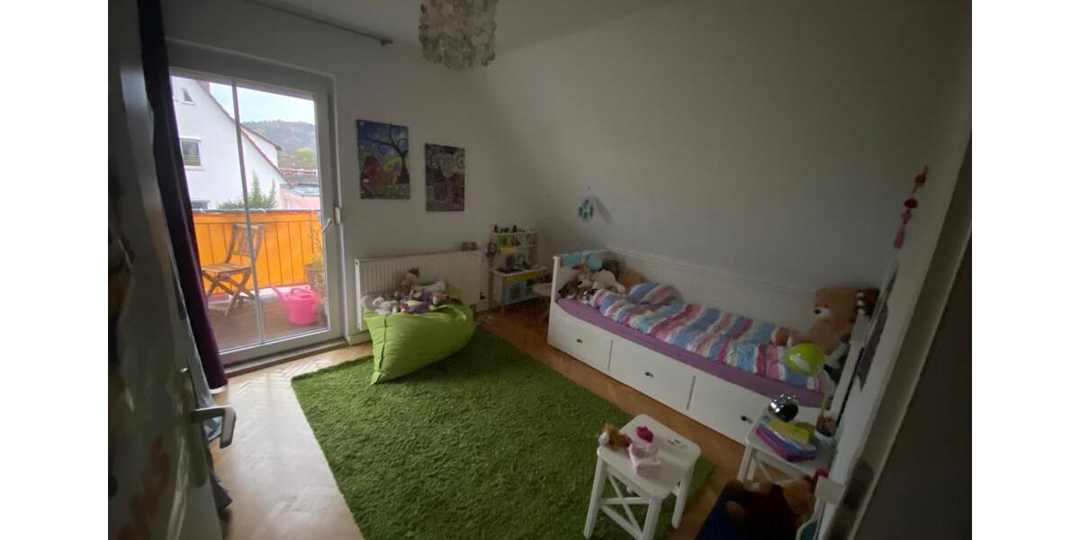 Schöne 4-Zimmer-Wohnung im Tübinger Süden zu vermieten 5 zimmer