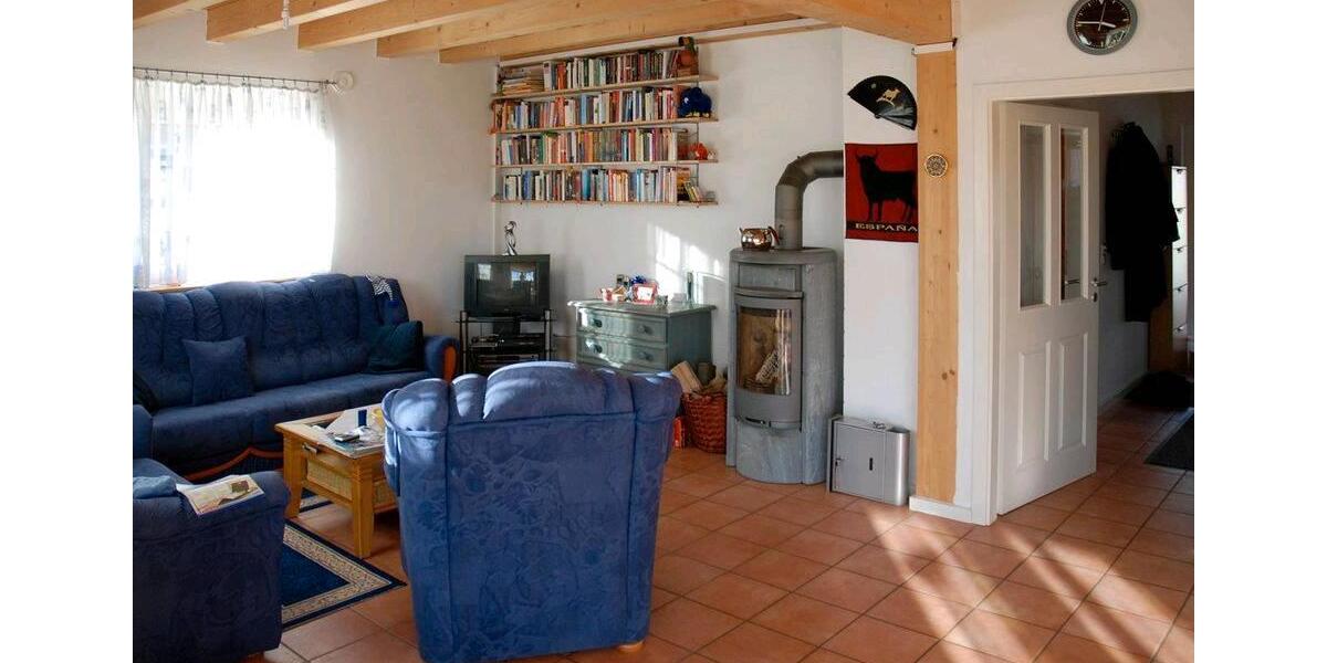Einfamilienhaus Eichenzell - 7 Zimmer, 200 m&sup2;, 400.000&euro; | Angebot:26963663