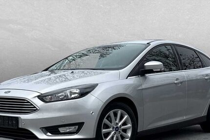 Ford Focus 94.500 km 9.990 &euro; Regensburg 93059