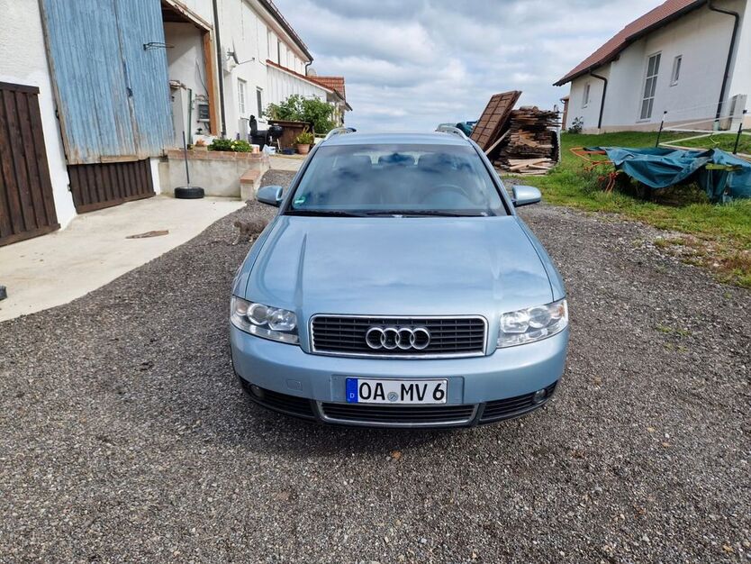 Audi A4 250.522 km 3.990 € Kirchhaslach 87755