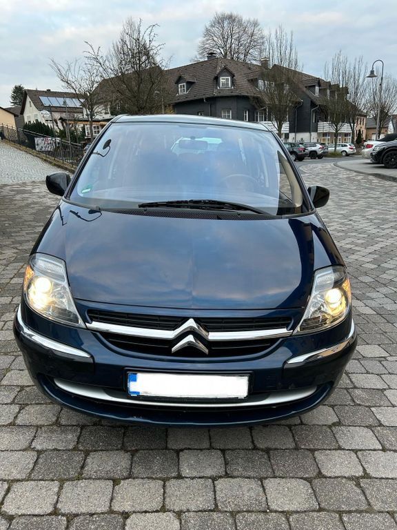 Citroen C8 194.896 km 7.000 € Engelskirchen 51766