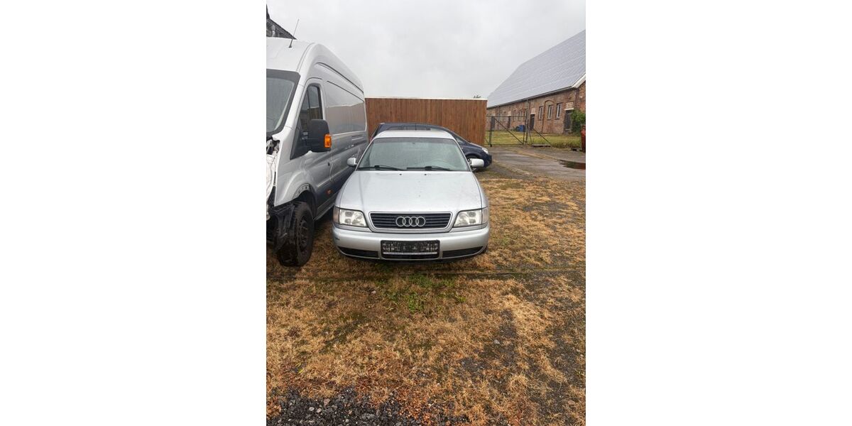 Audi A6 240.000 km 1.500 &euro; Loitz 17121