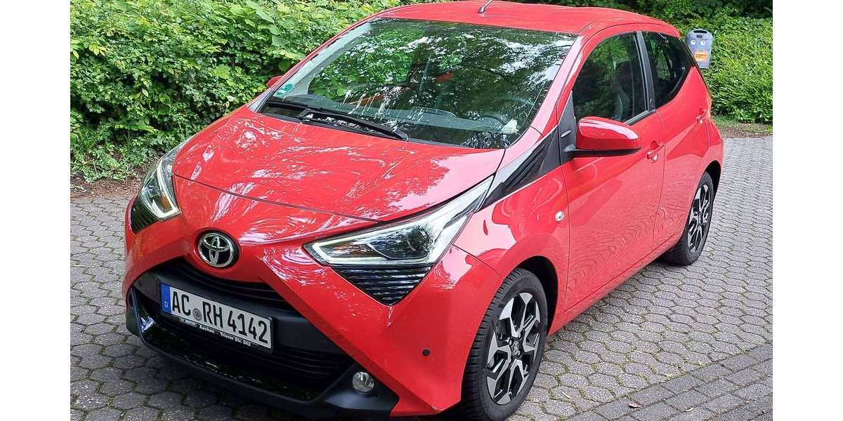 Toyota Aygo 10.150 km 12.950 &euro; Eschweiler, Stadt 52249