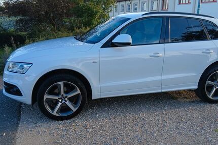 Audi Q5 183.000 km 17.500 &euro; FÜRTH 90765