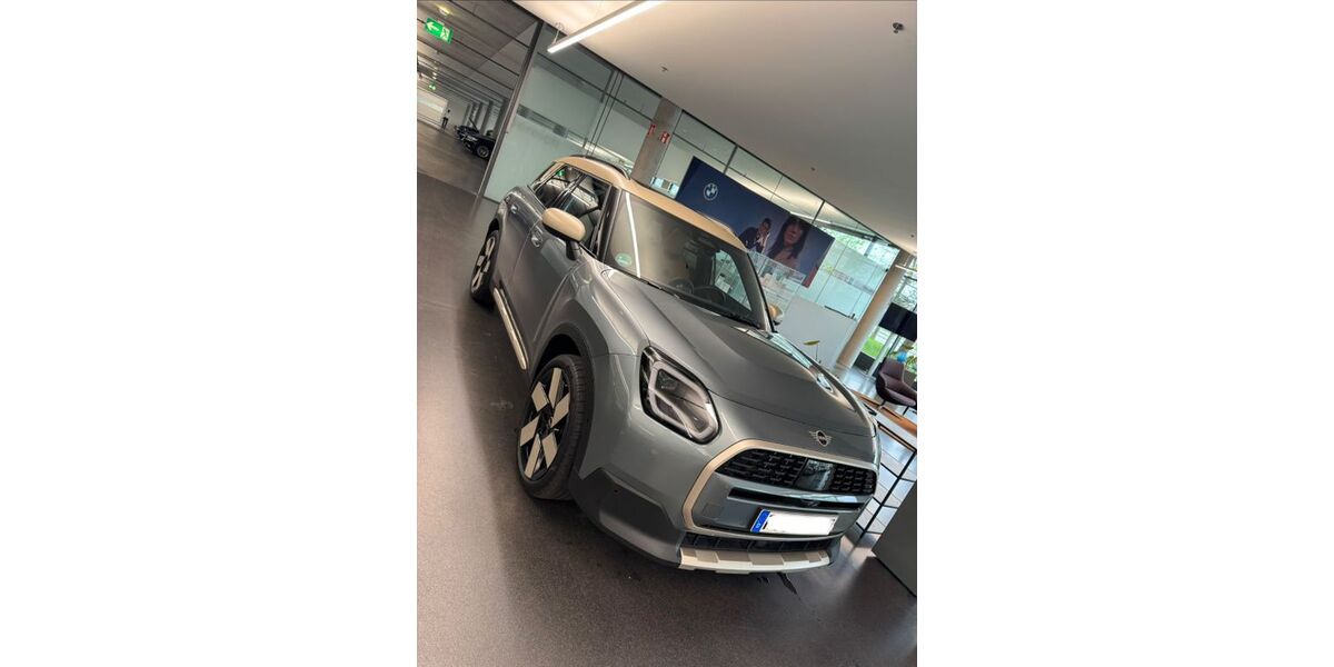 Mini Cooper C Countryman 23.000 km 32.900 &euro; Moosburg 85368