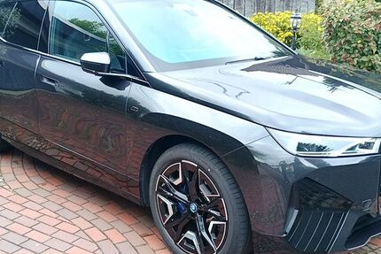 BMW iX 52.800 km 64.800 &euro; Marienhausen 56269