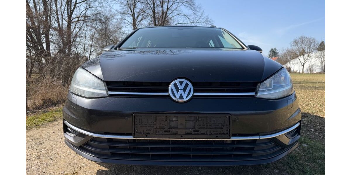 VW Golf 266.000 km 9.700 &euro; München 81543