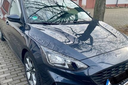 Ford Focus 170.000 km 10.490 &euro; Worms 67547