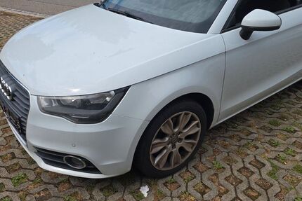 Audi A1 261.000 km 2.950 &euro; Zell im Wiesental 79669