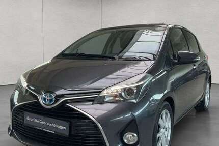 Toyota Yaris 125.900 km 9.950 € Stuttgart 70469