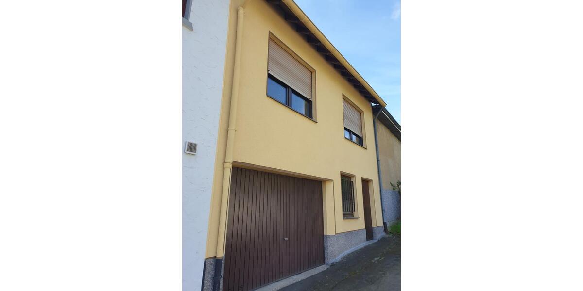 Reihenhaus Remagen - 6 Zimmer, 215 m&sup2;, 298.000&euro; | Angebot:26619067