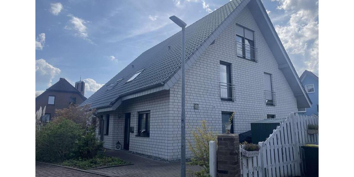 Doppelhaushälfte Spenge - 5 Zimmer, 143 m&sup2;, 1.150&euro; | Angebot:26278817