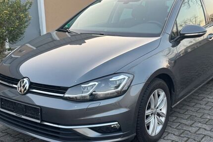 VW Golf 144.000 km 13.200 &euro; Gernsheim 64579