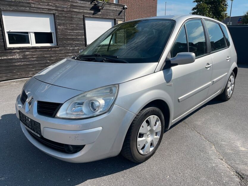 Renault Scenic 149.000 km 2.490 € Rheda-Wiedenbrück 33378