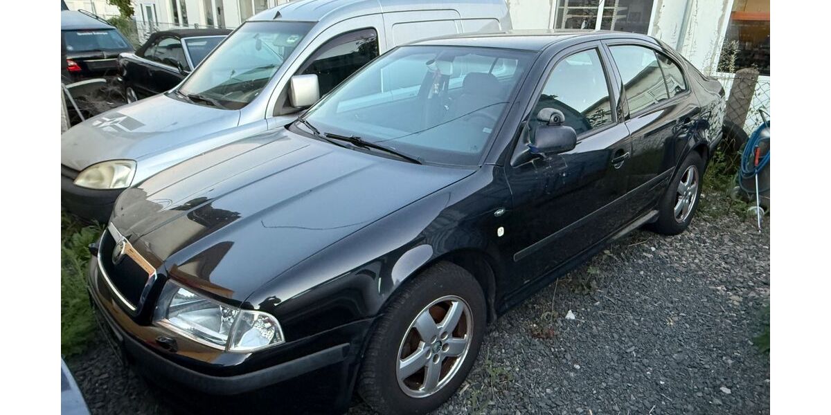 Skoda Octavia 169.909 km 990 &euro; Göttingen 37079