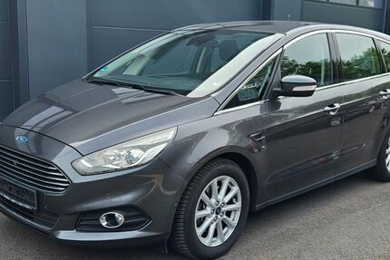 Ford S-Max 188.000 km 9.950 &euro; Aldingen 78554