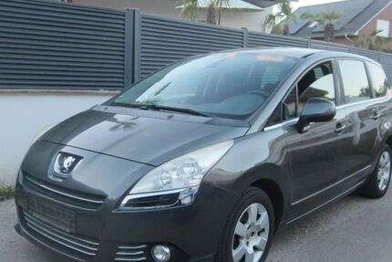 Peugeot 5008 154.000 km 2.490 &euro; Öhringen-Cappel 74613
