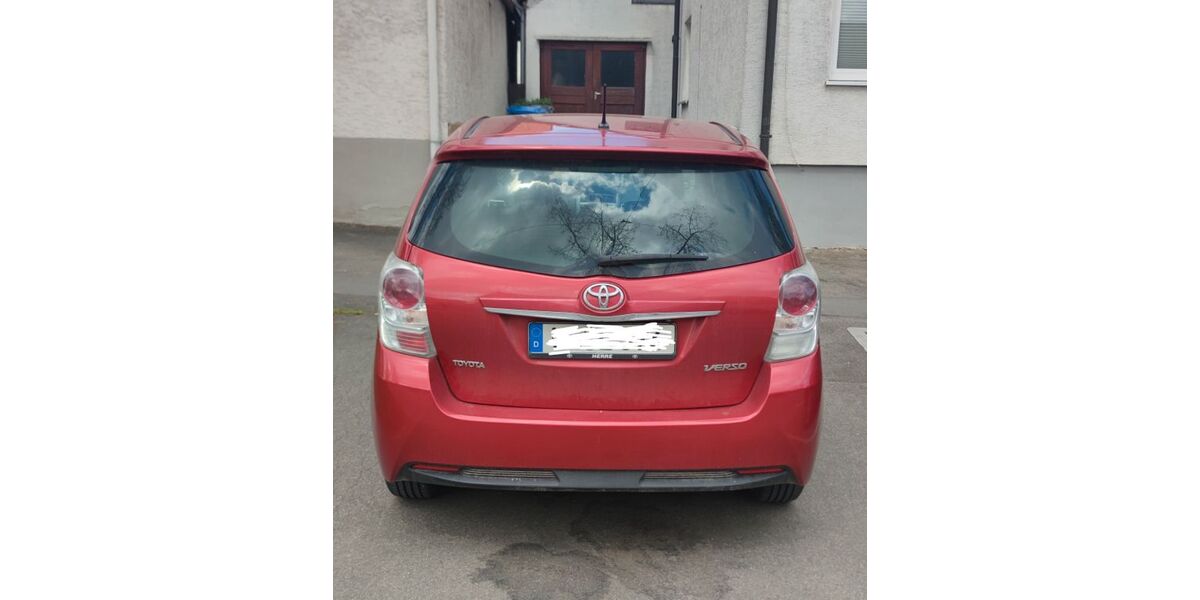 Toyota Verso 262.500 km 3.400 &euro; Langenau 89129