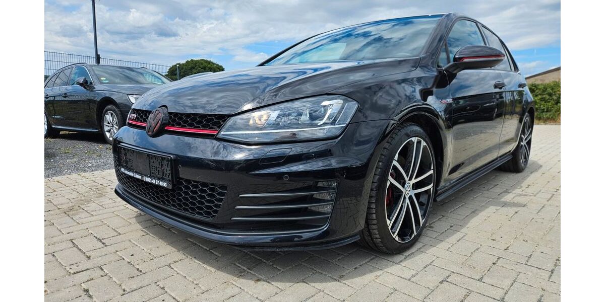 VW Golf 149.995 km 13.950 &euro; Calden 34379