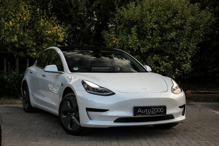 Tesla Model 3 141.000 km 17.990 € Unna 59427