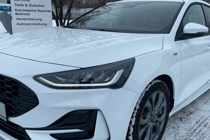 Ford Focus 1.500 km 29.590 &euro; Görlitz 02827