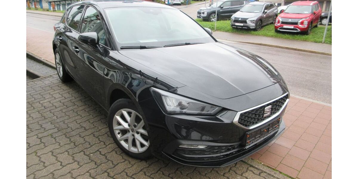Seat Leon 88.500 km 15.300 &euro; Niefern-Öschelbronn 75223