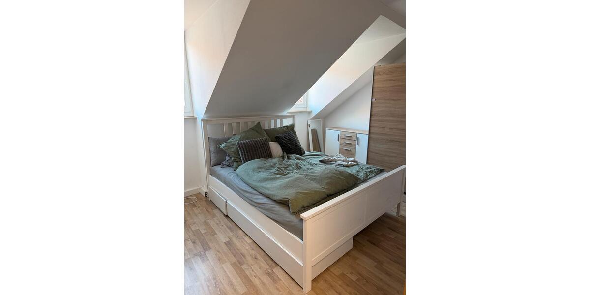 Dachgeschoßwohnung Hildburghausen - 3 Zimmer, 56 m&sup2;, 560&euro; | Angebot:26631207