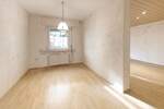 Einfamilienhaus Bad Windsheim - 7 Zimmer, 179 m&sup2;, 329.000&euro; | Angebot:25732870