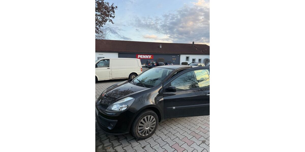 Renault Clio 140.000 km 1.400 &euro; Freising 85356