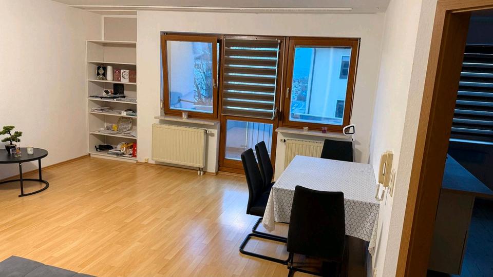 Etagenwohnung Bad Neustadt an der Saale - 2 Zimmer, 65 m&sup2;, 700&euro; | Angebot:25936863