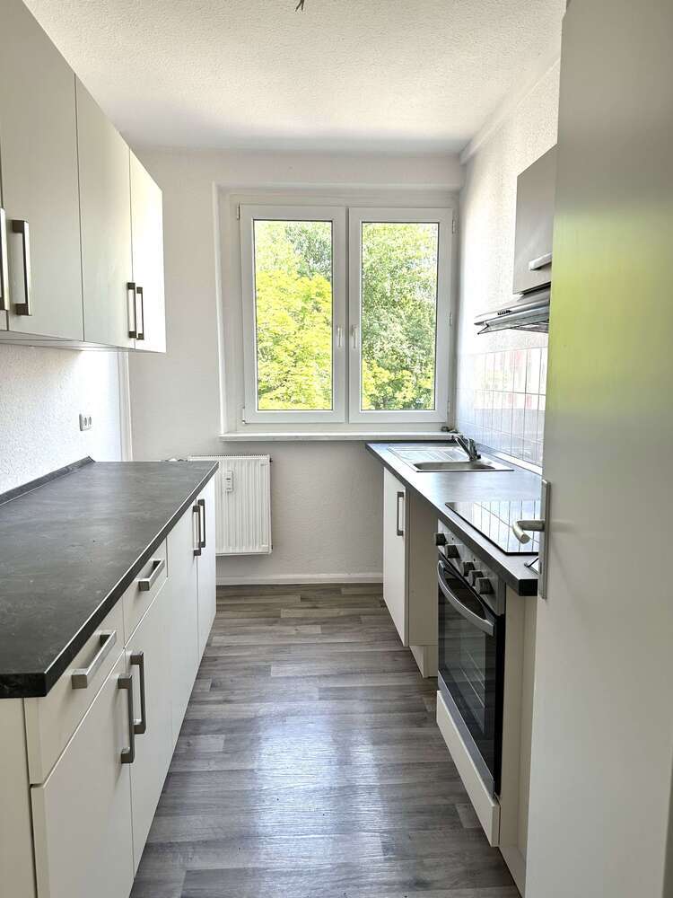 Wohnung zum Mieten in Magdeburg 420 € 58.55 m²