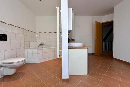 Haus Wolfhagen - 6.5 Zimmer, 200 m&sup2;, 229.000&euro; | Angebot:26379919